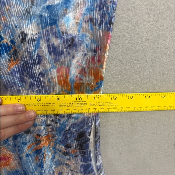 Komarov sultry dress - Picture 15 of 16